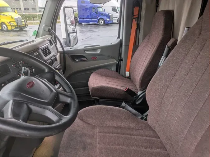 2022 Peterbilt 579052f957350b5cf2ca8f0550a11ffe560