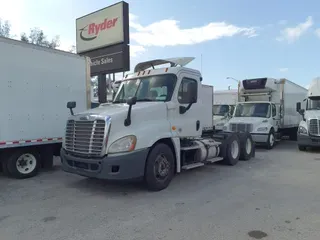 2016 FREIGHTLINER/MERCEDES CASCADIA 125