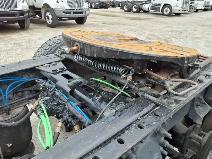 2017 FREIGHTLINER CASCADIA 113