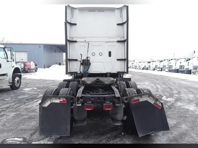 2019 NAVISTAR INTERNATIONAL LT625 SLPR CAB