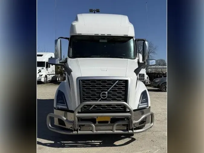 2024 VOLVO VNL64T760