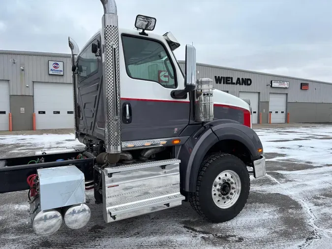 2026 International HX620