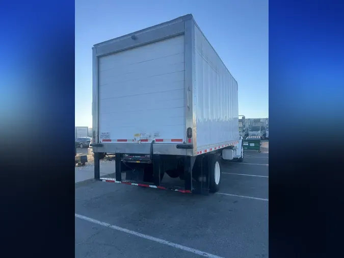 2019 FREIGHTLINER/MERCEDES M2 106