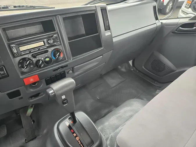2022 Isuzu NRR