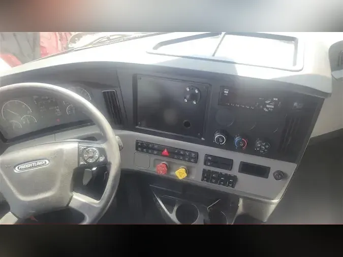 2022 FREIGHTLINER CA126