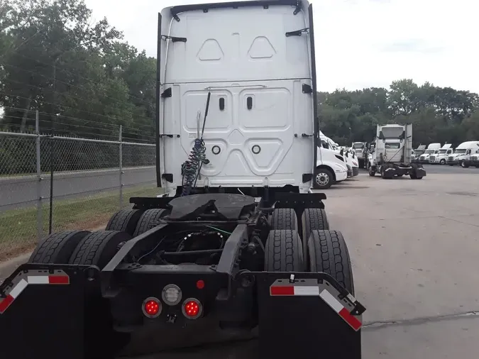 2019 FREIGHTLINER NEW CASCADIA PX12664