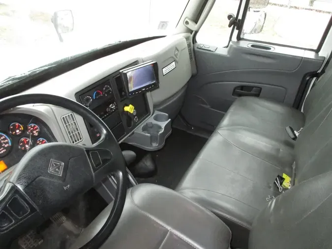 2016 INTERNATIONAL 4300