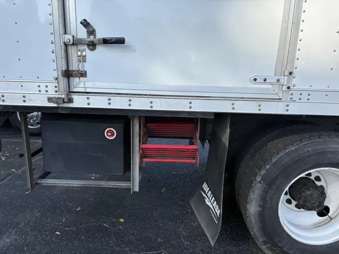 2019 International MV6070549b60f4c1954268c1b3b04d79b8605