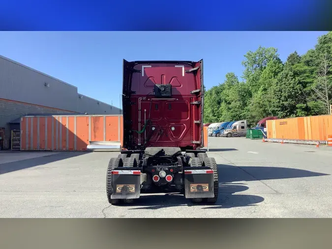2023 Freightliner Cascadia