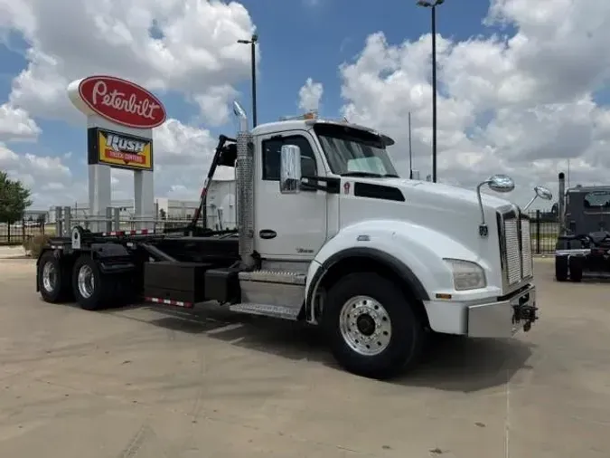 2020 Kenworth T880