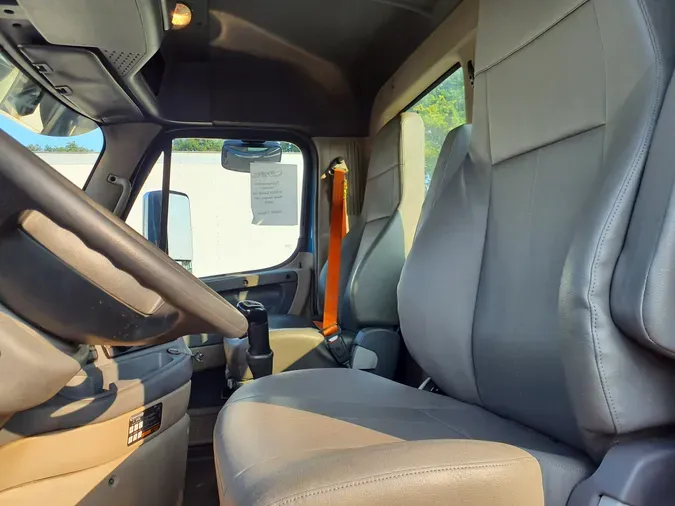 2018 FREIGHTLINER/MERCEDES CASCADIA 125