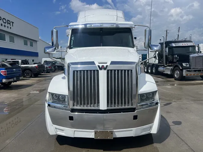 2020 Western Star 5700