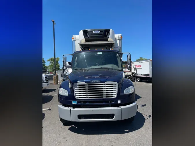 2016 FREIGHTLINER/MERCEDES M2 106