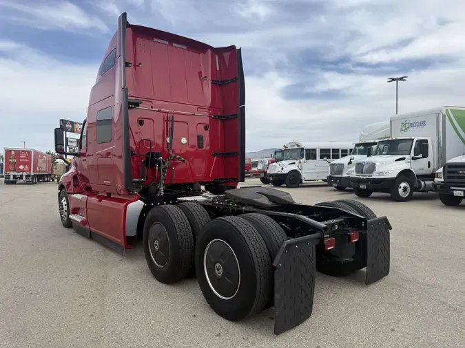 2022 International LT625