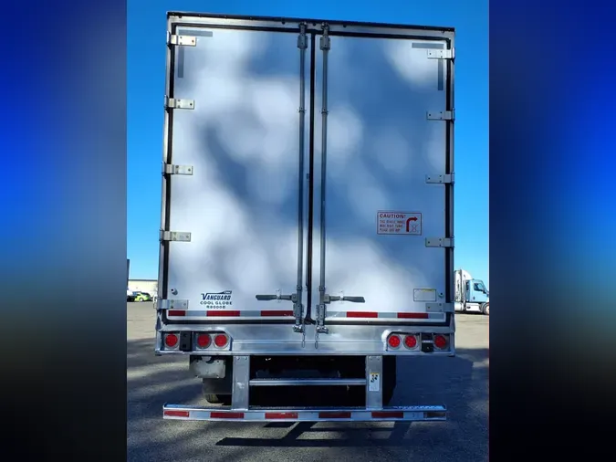 2016 VANGUARD TRAILER CORP R8000B 53/102/162