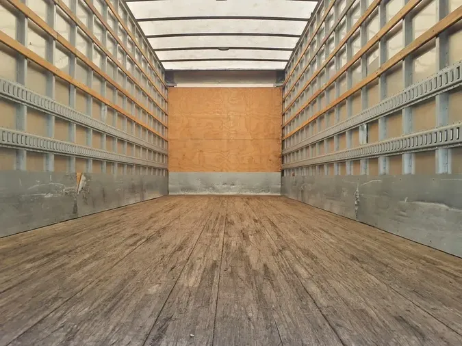 2017 FREIGHTLINER/MERCEDES M2 106