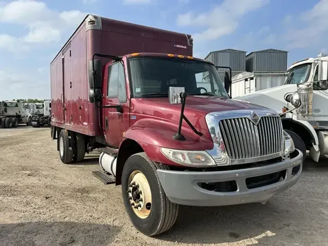 2014 INTERNATIONAL DURASTAR 4300