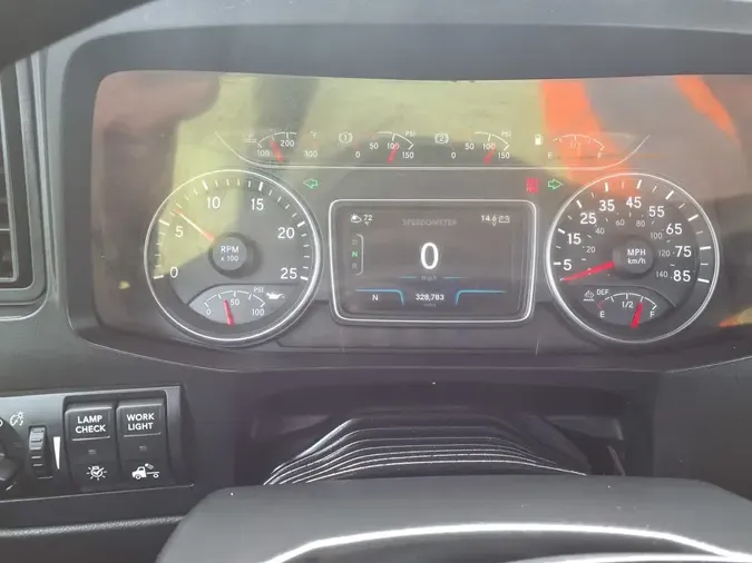 2019 NAVISTAR INTERNATIONAL LT625 DAYCAB T/A