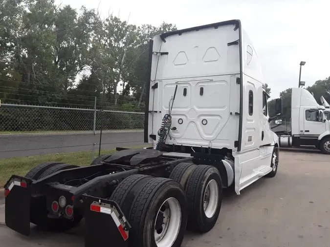 2019 FREIGHTLINER NEW CASCADIA PX12664
