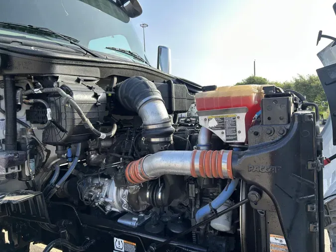 2020 Peterbilt 567