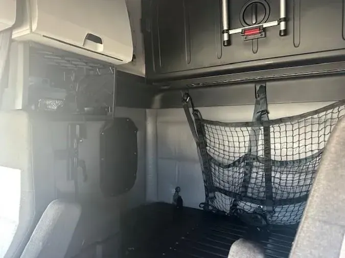 2022 Freightliner Cascadia