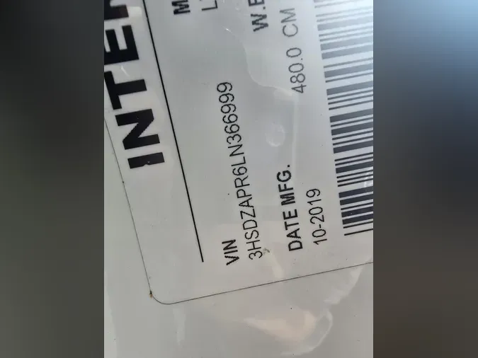 2020 International LT625