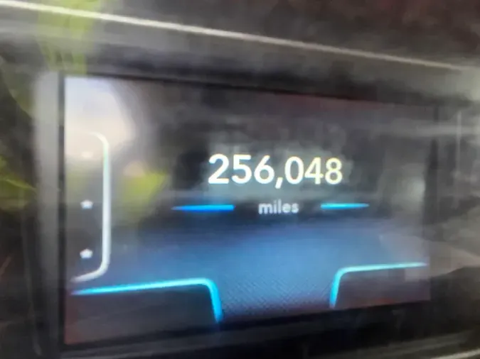 2020 NAVISTAR INTERNATIONAL MV607 (4X2)