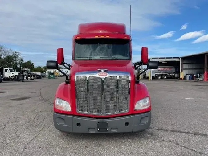 2021 Peterbilt 579