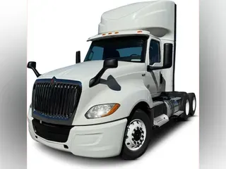 2018 International LT625