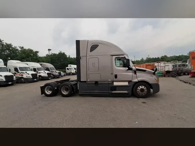 2023 Freightliner Cascadia 1260573e532d8999ad1fa8045fc0e02cb39