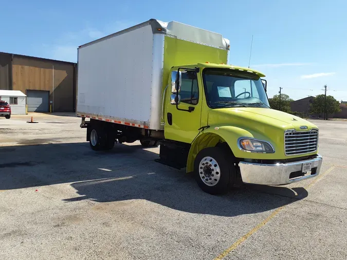 2018 FREIGHTLINER/MERCEDES M2 106