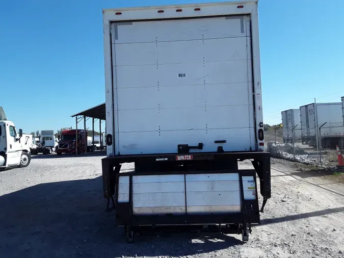 2017 FREIGHTLINER/MERCEDES M2 106