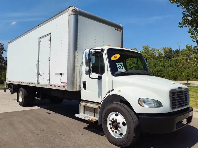 2019 FREIGHTLINER M2 106