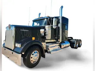 2026 Kenworth W900L