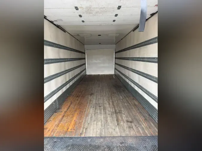 2020 Peterbilt 337