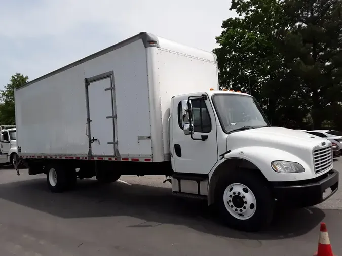 2018 FREIGHTLINER M2 106