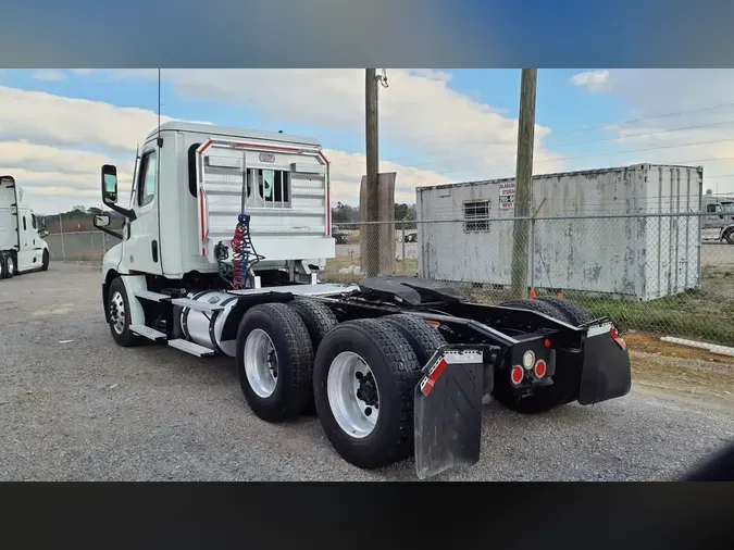 2021 FREIGHTLINER/MERCEDES NEW CASCADIA PX1266405832532203aba9e37f52a27f412477f