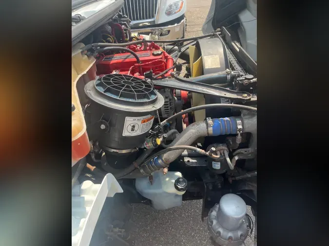 2018 FREIGHTLINER/MERCEDES M2 10605839c6e56bb7d52c5a292375a4387d7
