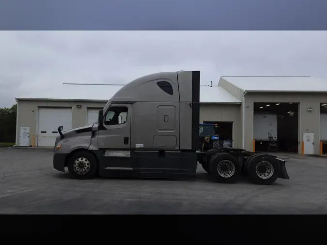 2021 Freightliner Cascadia