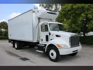 2011 Peterbilt 337