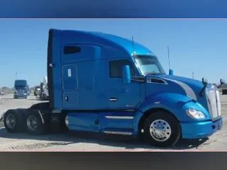 2016 KENWORTH T680