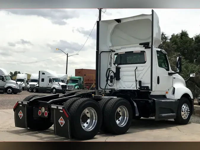 2021 INT LT625 6x4
