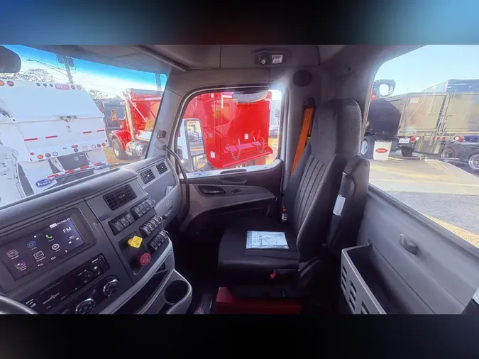 2023 Peterbilt 567058d6f818f6497735873e96bdbd5dad4