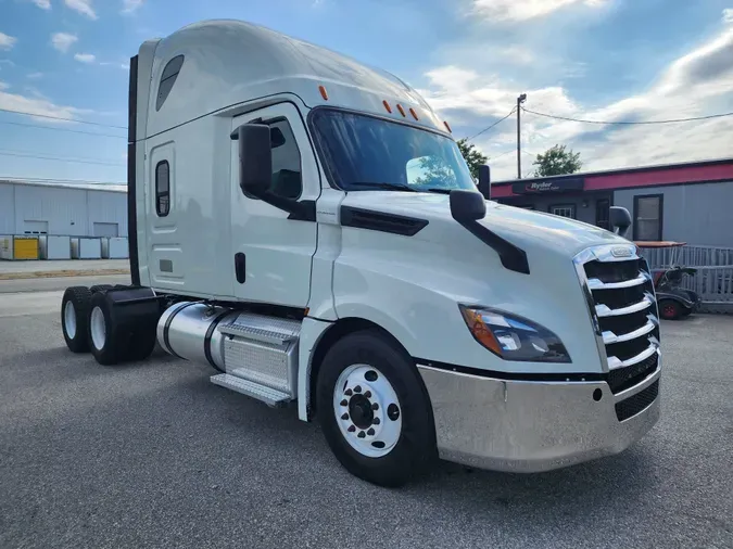 2020 FREIGHTLINER/MERCEDES NEW CASCADIA PX12664