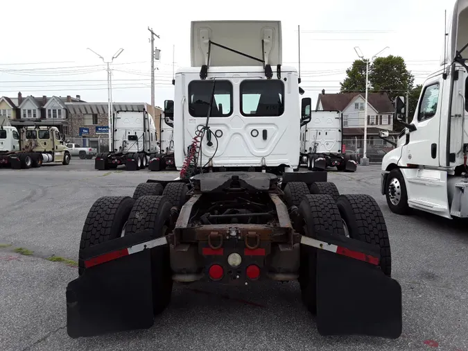 2019 FREIGHTLINER/MERCEDES NEW CASCADIA PX12664