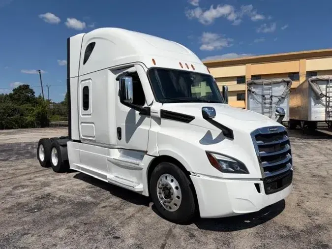 2022 Freightliner Cascadia059ea080abd816af9f6afe1757734932
