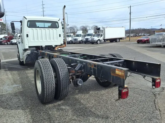 2018 FREIGHTLINER/MERCEDES M2 106