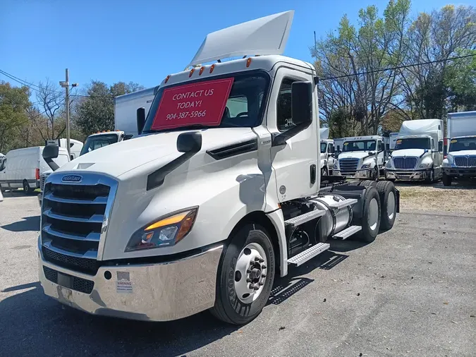 2020 FREIGHTLINER/MERCEDES NEW CASCADIA PX12664