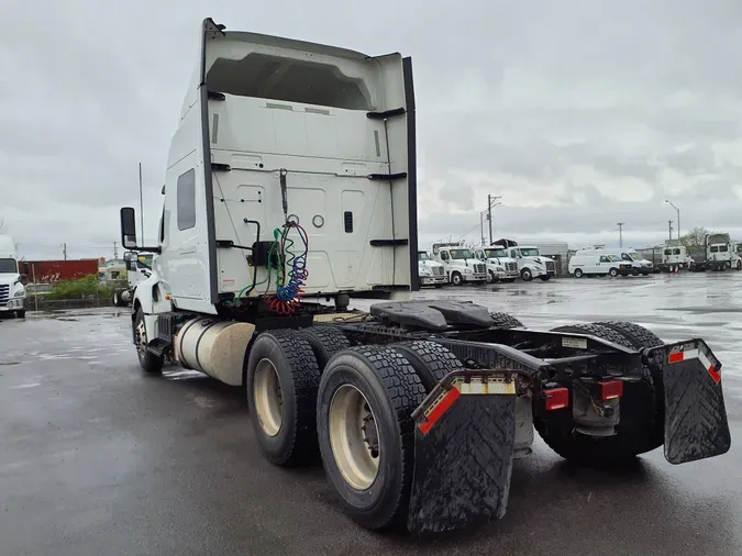 2019 NAVISTAR INTERNATIONAL LT625 SLPR CAB