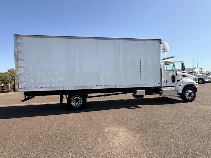 2020 Peterbilt 337